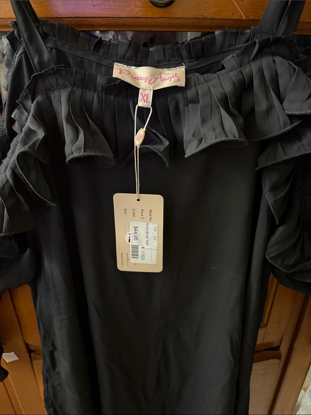 NWTS Pretty Angel Black Ruffle Off-Shoulder Blouse